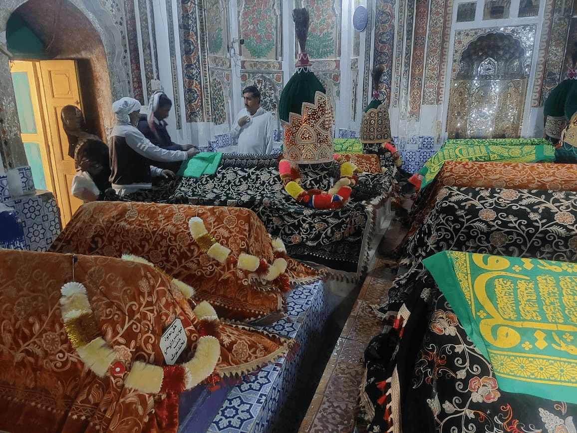 pkz _ anwar _ mohenjdaro 1.png